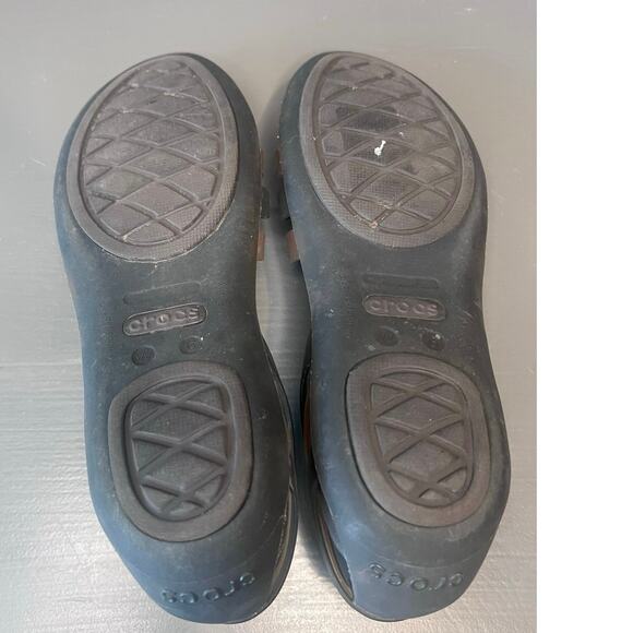 Crocs Women’s Isabella Sandals Sz 6 Brown Gold  Strappy Flat Huarache Vacation - Picture 6 of 8